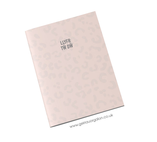 Llyfr Nodiadau Bach - Tw Dw (Llewpart Pinc)