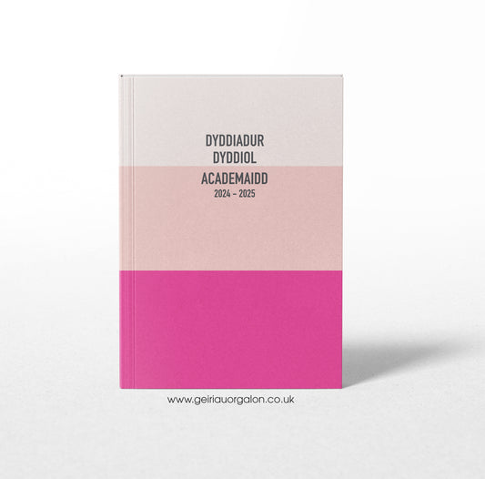 A4 Dyddiadur Dyddiol Academaidd Clawr Caled 2025 – 2026 (Streipiau Pinc)