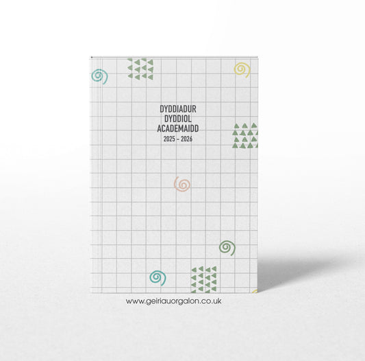 A4 Dyddiadur Dyddiol Academaidd Clawr Caled 2025 – 2026 (Grid)